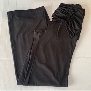 Fila woman’s yoga workout pants size S